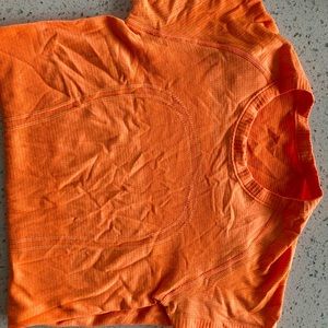Lululemon short sleeved swiftly